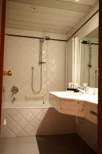 A bathroom at Active Hotel