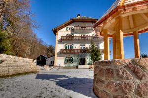 Gallery image of Apartments Waldquell in Collalbo