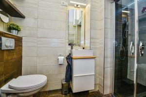 Kúpeľňa v ubytovaní Heart Apartment with FREE Private Parking
