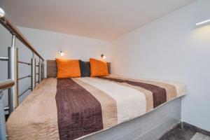 Posteľ alebo postele v izbe v ubytovaní Heart Apartment with FREE Private Parking