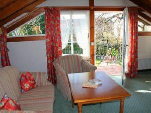 A seating area at Hotel zur Krone