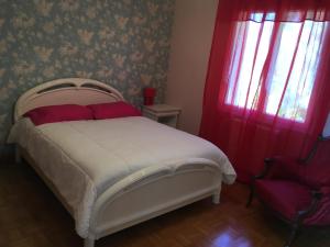 Postel nebo postele na pokoji v ubytování Le paradis de la Provence