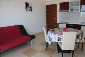 Kuchyň nebo kuchyňský kout v ubytování Apartment Zoranica Novalja