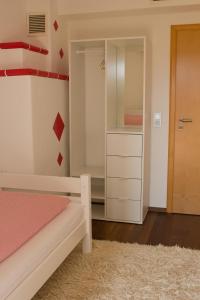 Gallery image of Ferienhaus Giulia in Günzburg ideal für 2 Familien in Günzburg