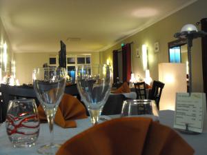 Nápoje v ubytování Logis Hôtel Restaurant Les Capucins