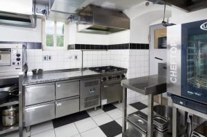 Köök või kööginurk majutusasutuses Wellness Hotel Florián České Žleby
