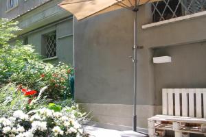 The building in which Az apartmant is located
