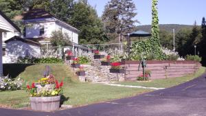 Gallery image of Profile Motel & Cottages in Lincoln
