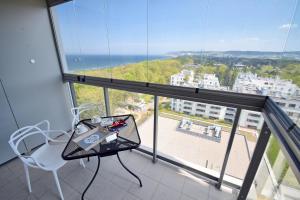 Balkón alebo terasa v ubytovaní Apartamenty Onyx SeaView by Rent like home