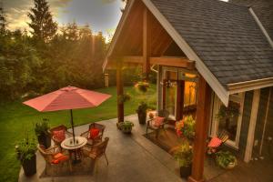 Foto dalla galleria di Shawnigan Suite B & B a Shawnigan Lake