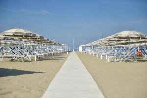 Fotografie z fotogalerie ubytování Hotel Esplanade v destinaci Marina di Pietrasanta
