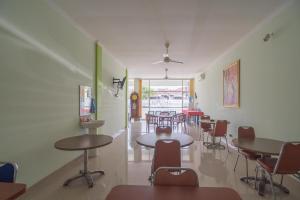 RedDoorz at Gatot Subroto Lampung的休息区