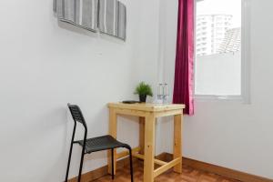 Fotografie z fotogalerie ubytování RedDoorz Syariah At Taman Bendungan Asahan v destinaci Jakarta