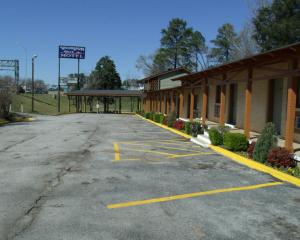 Galeriebild der Unterkunft Woodlawn Hills Motel in Henderson