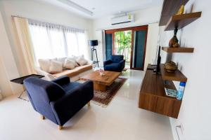 Χώρος καθιστικού στο Aonang Private Villa - Private Pool & Garden