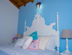 Postel nebo postele na pokoji v ubytování Quintinha de Labrujó + 9 fotografií