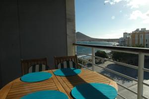 Fotografia z galérie ubytovania Lovely flat with sea-view, 1 minute walk to beach v destinácii El Médano