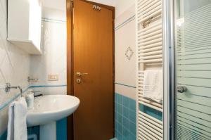 Koupelna v ubytování Casa Vacanza Minerva + 36 fotografií