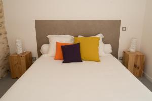Легло или легла в стая в Hôtel Le 23