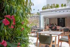 Εστιατόριο ή άλλο μέρος για φαγητό στο S Paul City Hotel
