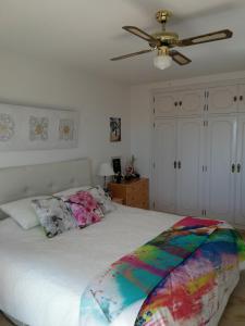 Postel nebo postele na pokoji v ubytování Beach Apartment Las Acacias Torrenueva