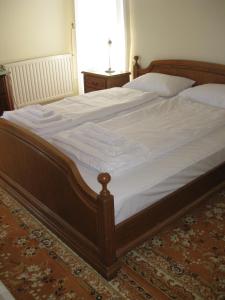 Postel nebo postele na pokoji v ubytování V3 Villa