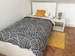 Posteľ alebo postele v izbe v ubytovaní Apartman studio SONAS 3 with free private parking