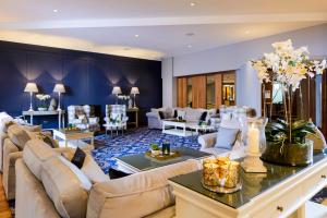 Χώρος καθιστικού στο Shearwater Hotel & Spa