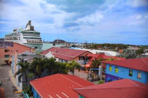 Foto da galeria de Heritage Hotel em Saint Johnʼs