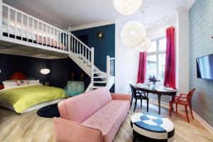 Posteľ alebo postele v izbe v ubytovaní Art Apartment