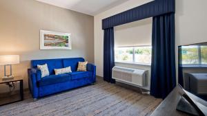Posezení v ubytování Best Western Plus Roland Inn & Suites