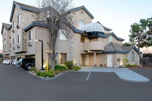 Gallery image of Clarion Inn Silicon Valley in San Jose