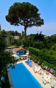 Bazén v ubytování Hotel Eliseo Park's nebo v jeho okolí