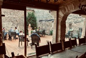 Restaurace v ubytování Auberge de l'Abbatiale