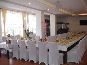 Hotel Guľa italokat is kínál