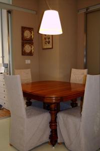 A seating area at Riva Celeste