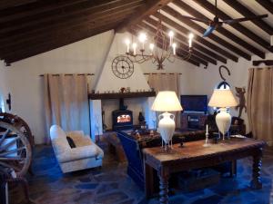 Ein Sitzbereich in der Unterkunft Cortijo Cuscurro