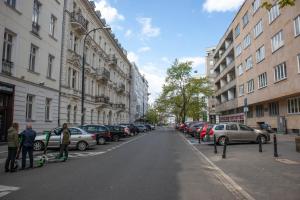 Fotografia z galérie ubytovania WARSZAWA, CENTRUM, Wiejska 15, KAMIENICA vo Varšave