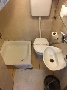 Galeriebild der Unterkunft Prenoćište 6 soba Palić in Palić