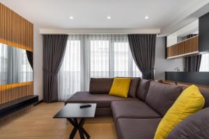A television and/or entertainment centre at Nox Suite