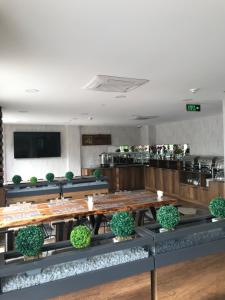 A restaurant or other place to eat at Dedehan Hotel