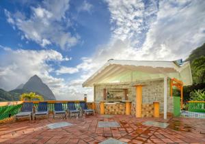 Gallery image of Villa Des Pitons in Soufrière
