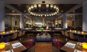 Restaurace v ubytování Hyatt Regency Guam