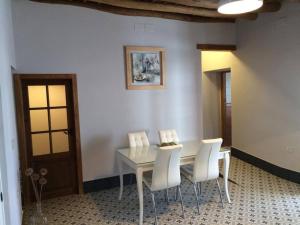 Posedenie v ubytovaní La Casa de Monica