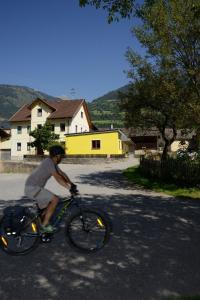 Jízda na kole v ubytování Ferienhaus Kolbnitz nebo okolí