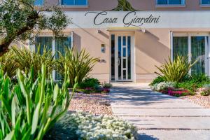 Ogród w obiekcie Casa Giardini
