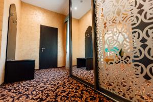 Fotografie z fotogalerie ubytování Khan-Chinar Hotel v destinaci Dněpropetrovsk