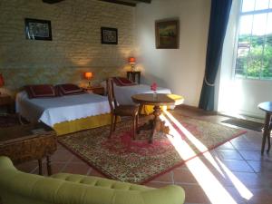 Billede fra billedgalleriet på Le Logis de Vallans i Vallans + 35 billeder