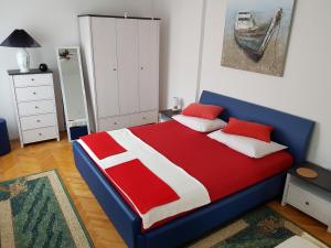 Ένα ή περισσότερα κρεβάτια σε δωμάτιο στο Apartment Silva free wifi free parking