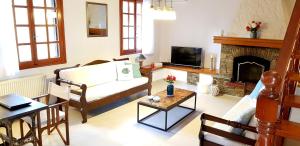 Gallery image of Wood and Stone Villa in Sani Beach